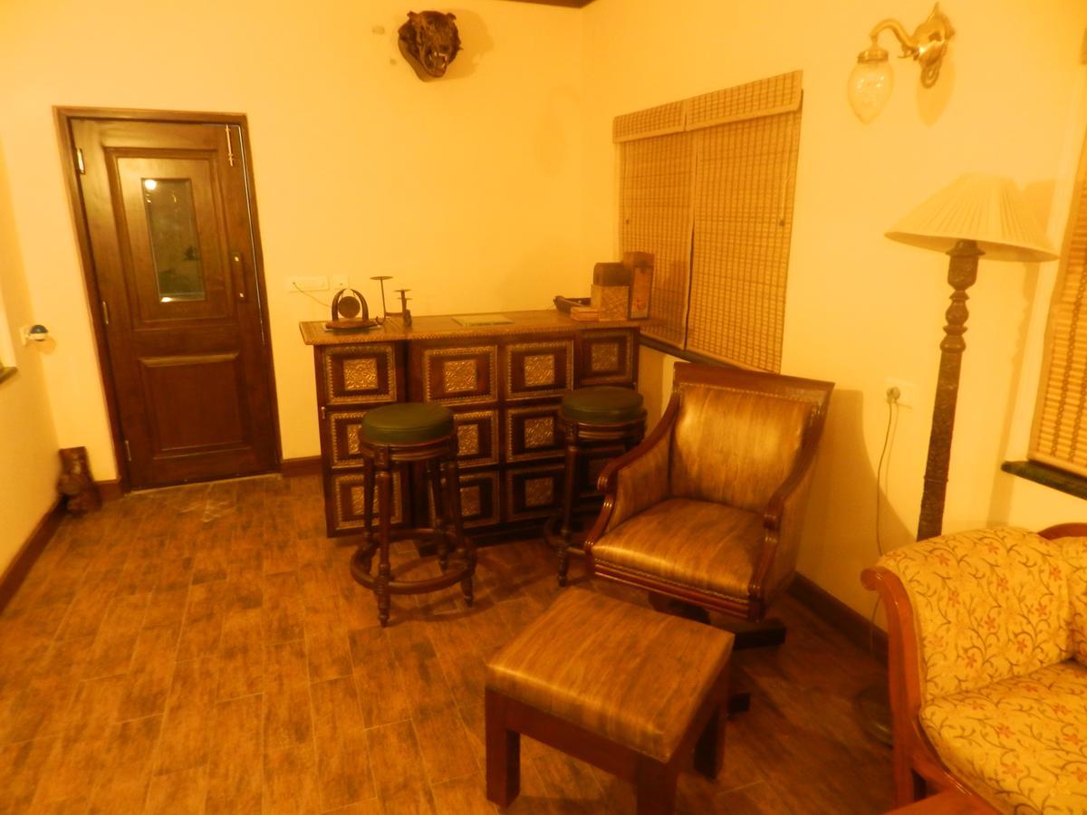 Bed and Breakfast Awtar Mansion Агра Экстерьер фото